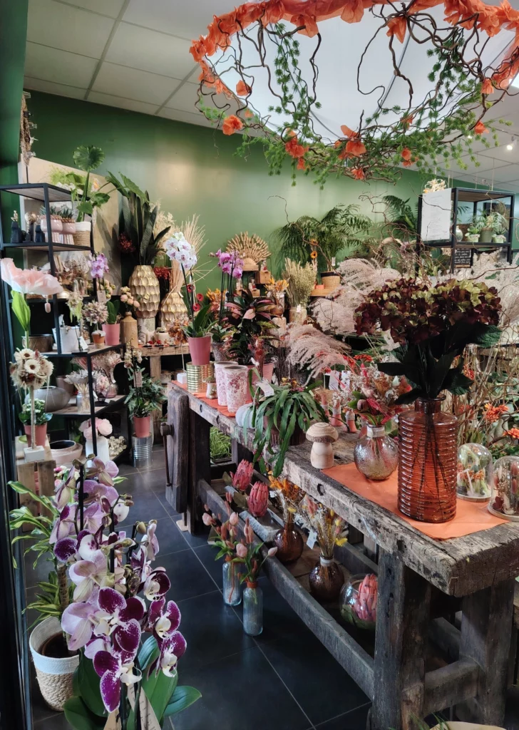 flore et nature cours art floral boutique fleurs bouquets forfait mariage evenement